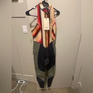 Billabong wetsuit Salty Jane
